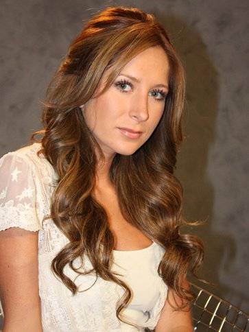 Geraldine Bazan regresa a la pantalla Chica: Latina e Hispana con dos telenovelas comparte créditos con Christian Meier