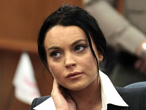 Lindsay Lohan libre de nuevo tras pagar una fianza