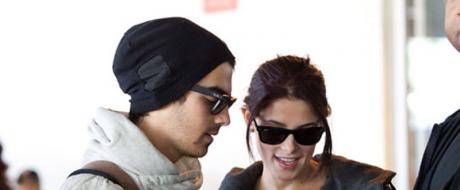 Joe Jonas y Ashley Greene no ocultan su amor