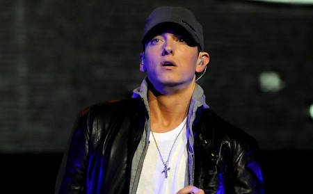 Eminem y su 'Love The Way You Lie' el más vendido en el Reino Unido en 2010