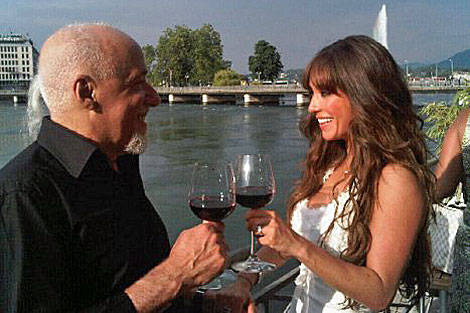 Anahí dedica balada a Paulo Coelho Anahí dedica balada a Paulo Coelho