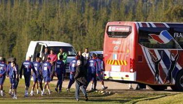 El informe sobre la huelga de la selección de fútbol de Francia en Sudáfrica 2010 se anuncia severo El informe sobre la huelga de la selección de fútbol de Francia en Sudáfrica 2010 se anuncia severo