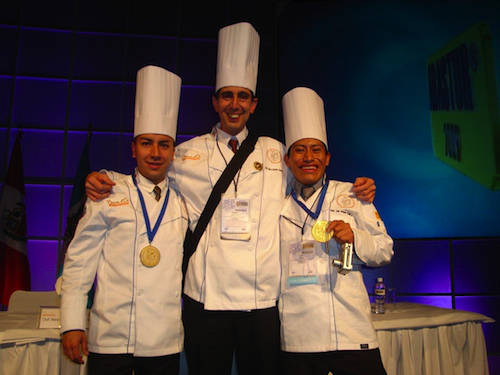 Chef guatemalteco que compite por el Bocuse d'Or es el más joven del certamen