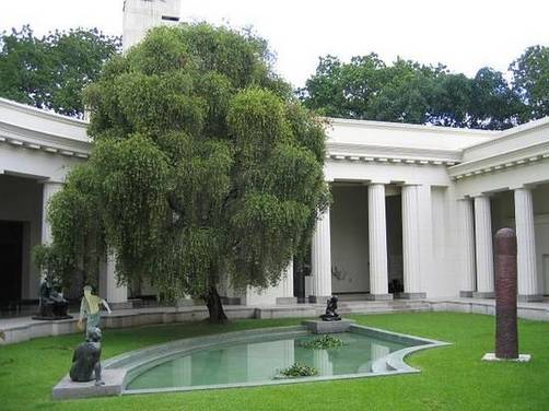 Museo de Bellas Artes de Venezuela recinto de gastronomía, música y danza del Caribe