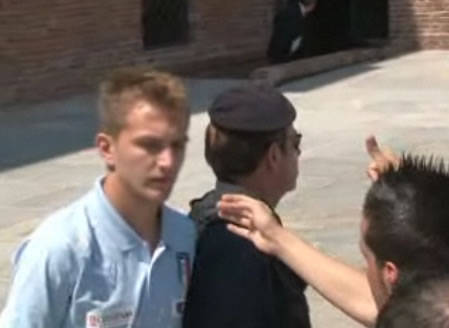 Mundial Sudáfrica 2010: La selección de Italia fue recibida con insultos en su país Mundial Sudáfrica 2010: La selección de Italia fue recibida con insultos en su país