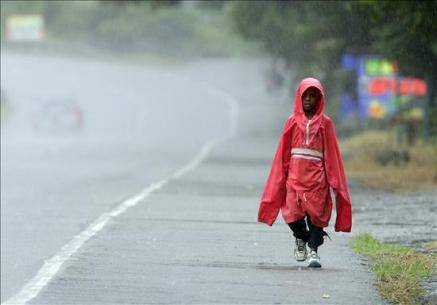 Guatemala activa el sistema de alerta temprana en el Caribe por la tormenta 'Alex' Guatemala activa el sistema de alerta temprana en el Caribe por la tormenta 'Alex'