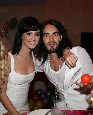 Katy Perry no recuerda que Russell Brand es su 'marido'