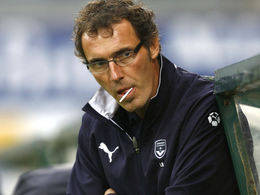 Laurent Blanc no entiende por que se continúa sancionando a los mundialistas de Sudáfrica 2010 Laurent Blanc no entiende por que se continúa sancionando a los mundialistas de Sudáfrica 2010