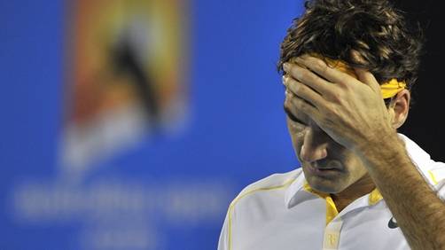 El campeón defensor Roger Federer queda fuera del Abierto de Australia
