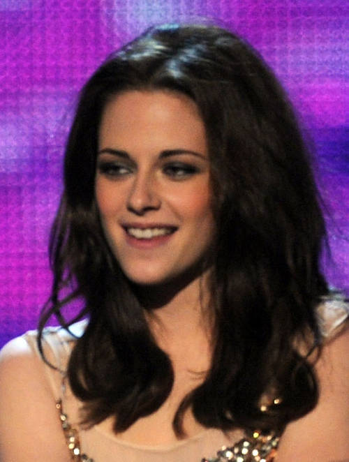 Kristen Stewart podría ser Blancanieves en el cine