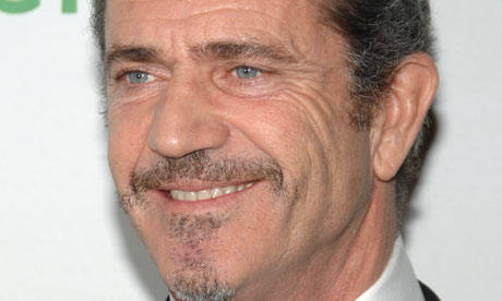 Mel Gibson no quiere que lo entrevisten mujeres