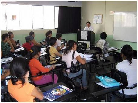 Jóvenes de escasos recursos económicos de Lima Metropolitana recibirán becas de capacitación técnica