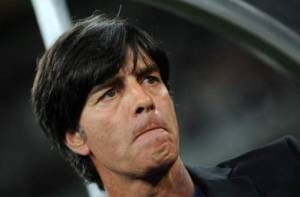 Joachim Low escogerá al capitán de la selección de Alemania en septiembre Joachim Low escogerá al capitán de la selección de Alemania en septiembre