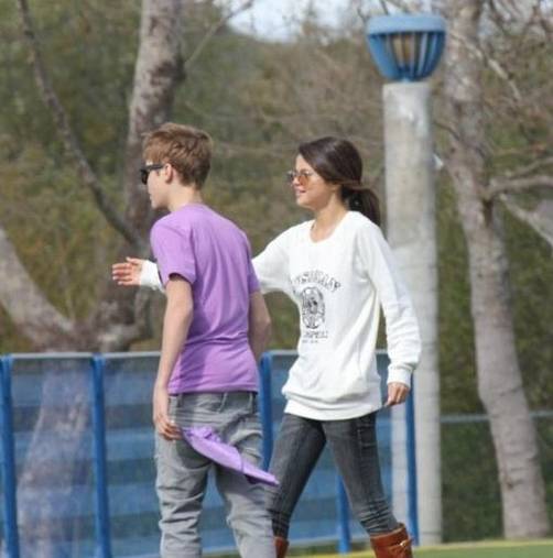 Fotos: Justin Bieber y Selena Gómez captados en la Laguna Niquel