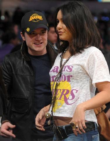 Vanessa Hudgens y Josh Hutcherson son captados nuevamente juntos