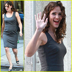 Jennifer Garner muy guapa en el set de 'Arthur'