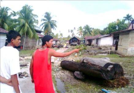 El presidente de Indonesia visita las islas afectadas por el tsunami