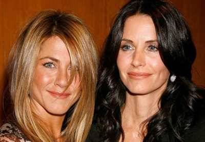 Jennifer Aniston pasó navidad con Courteney Cox