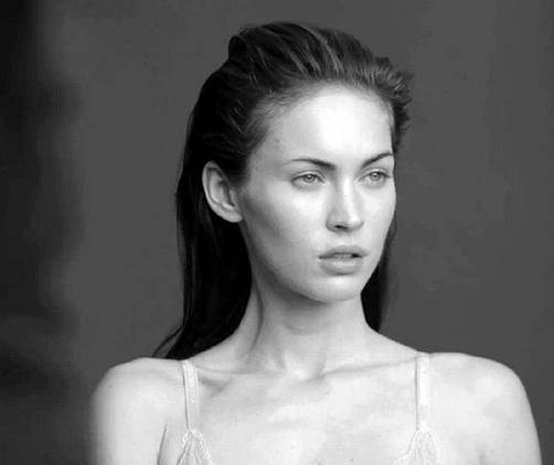 Fotos: Megan Fox en lencería Armani