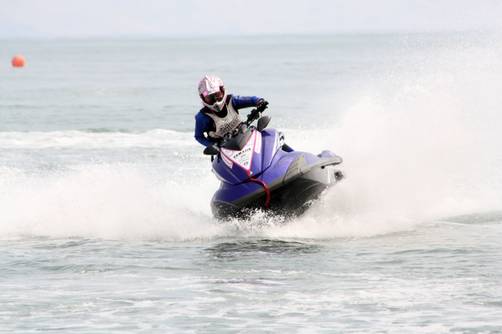 Paloma voló en Agua Dulce y triunfa en la internacional piloto de motos acuáticas Paloma voló en Agua Dulce y triunfa en la internacional piloto de motos acuáticas