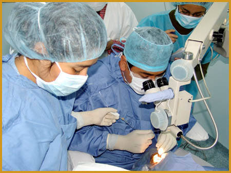 Cirugías de catarata con equipos de última generación realizan siete hospitales de Lima Cirugías de catarata con equipos de última generación realizan siete hospitales de Lima