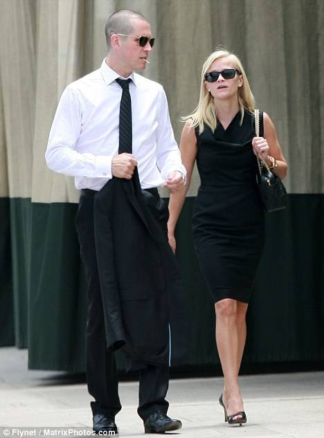 Reese Witherspoon se casa con Jim Toth
