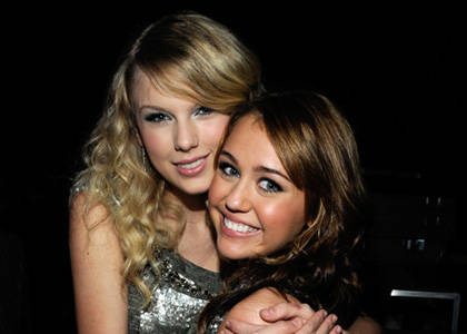 Miley Cyrus y Taylor Swift son las estrellas jovenes más ricas Miley Cyrus y Taylor Swift son las estrellas jovenes más ricas