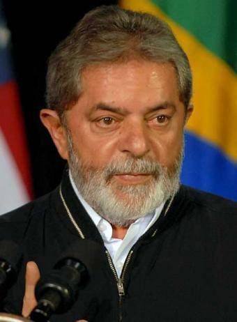 Brasil: Golpe de timón de Lula en la estrategia de Defensa