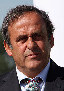 Manifestaciones anti Michel Platini en Mallorca