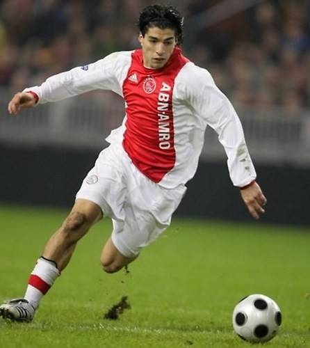 Luis Suárez fue elegido el Futbolista del Año en Holanda