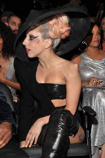 Lady Gaga colaborará con la Revista V-Magazine