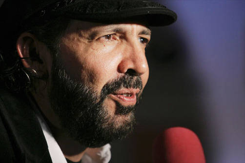 Juan Luis Guerra quiere hacer dúo con Paul McCartney Juan Luis Guerra quiere hacer dúo con Paul McCartney