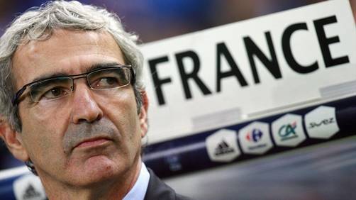 Raymond Domenech recibió finalmente la carta de despido