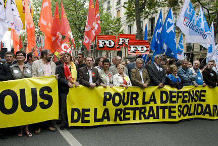 Francia: Ley de jubilaciones encontró masiva movilización sindical como respuesta