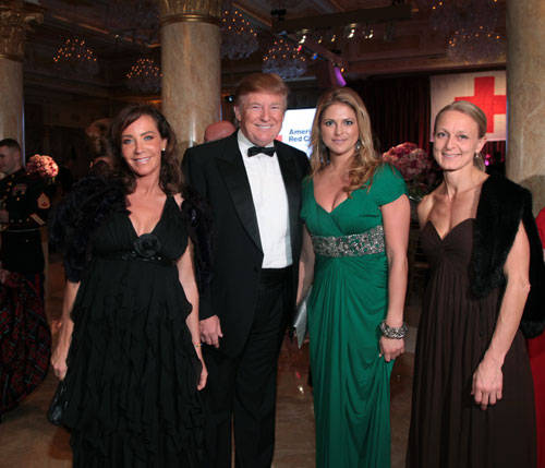 Magdalena de Suecia en cena solidaria invitada por Donald Trump Magdalena de Suecia en cena solidaria invitada por Donald Trump