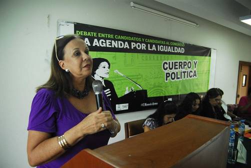 Mujeres buscan equidad de género