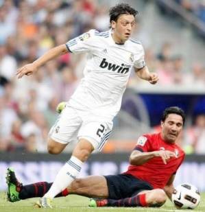 Mesut Özil, nuevo engreído del Santiago Bernabéu