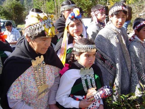 Chile: Sebastián Piñera reconoce histórica marginación de los mapuches