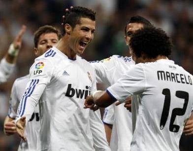 El Real Madrid se impuso al Espanyol (3-0), marcaron Cristiano Ronaldo y Benzema
