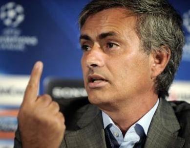 Mourinho anuncia que Benzema jugará el martes contra el Auxerre