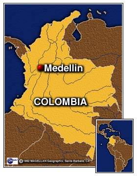 Colombia: Entre 20 y 30 personas sin esperanza de ser recuperadas por deslizamiento en Medellín