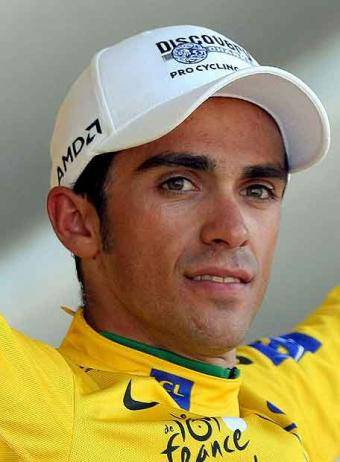 Ciclismo: Alberto Contador atribuye a contaminación alimentaria el positivo que arrojó el control antidopaje