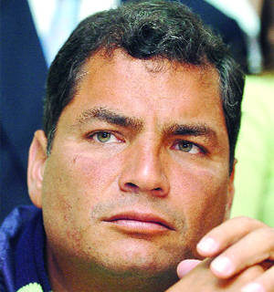 Ecuador: OEA repudia un intento de alterar democracia