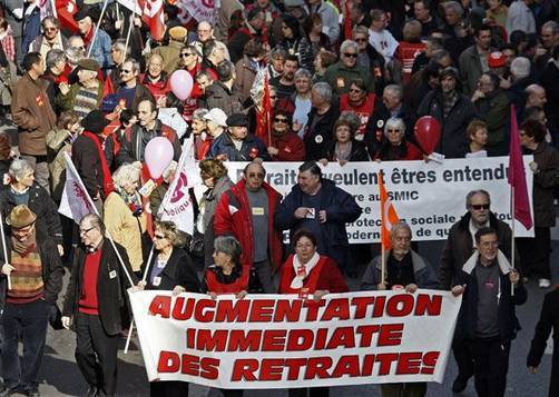 Francia: El Senado aprobó la ampliación de la mínima de jubilación