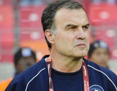 La ira de Marcelo Bielsa, 4 jugadores del Universidad de Chile de regreso a casa en plena gira