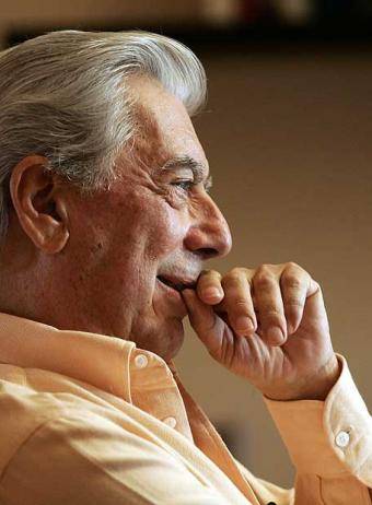 Mario Vargas Llosa: Cuando recibio la buena nueva del Premio Nobel