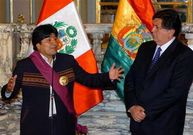 Alan García y Evo Morales se reunirán el miércoles en cita catalogada como histórica