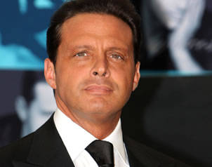 Concierto de Luis Miguel en Paraguay con tintes políticos