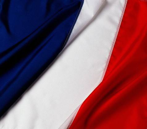 El voto de aprobación del Senado a la ley que reforma las jubilaciones divide a los franceses