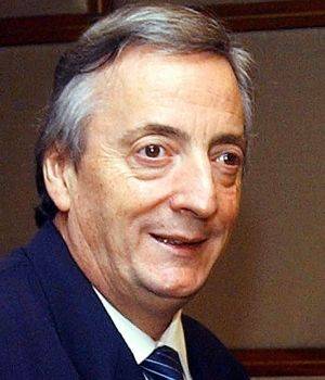 Murió Néstor Kirchner, el hombre fuerte de la política argentina